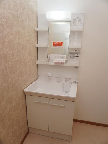 洗面設備　洗面所