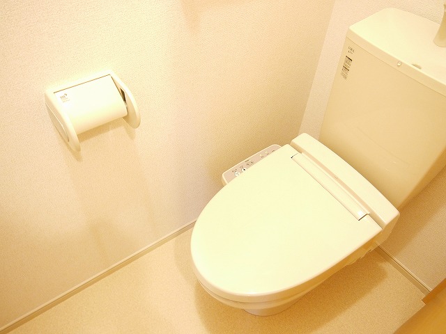 トイレ　コンパクトで使いやすいトイレです