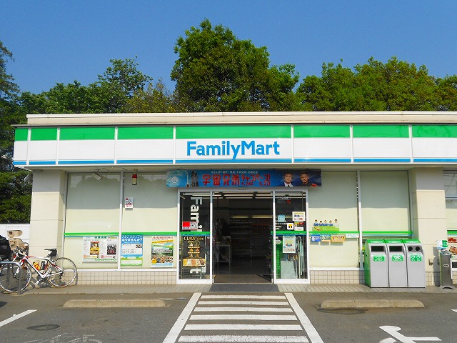 コンビニ　ファミリーマート 国分寺府中街道店（コンビニ）まで104m