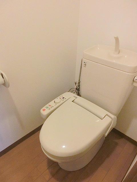 トイレ　別部屋同仕様