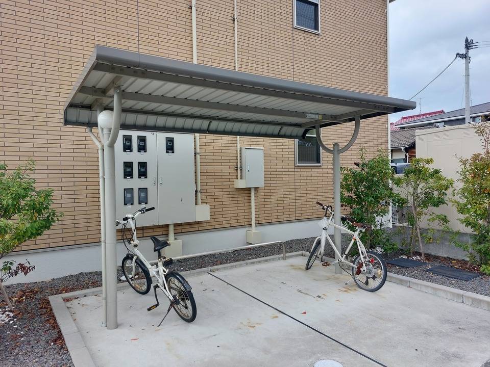 駐車場　駐輪場