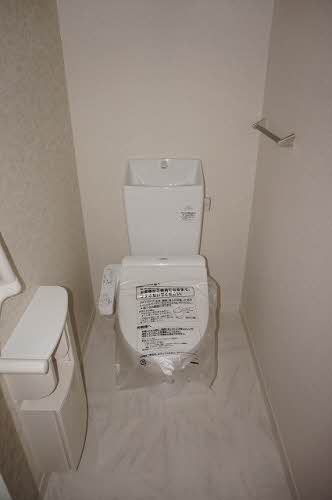 トイレ　温水洗浄便座♪