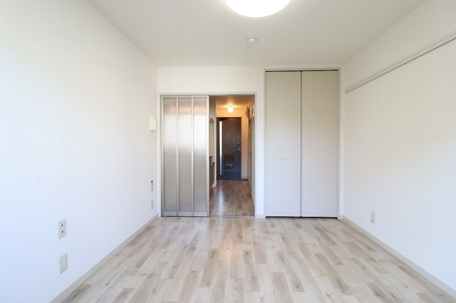 その他部屋・スペース　5.9帖洋室・フローリング・収納