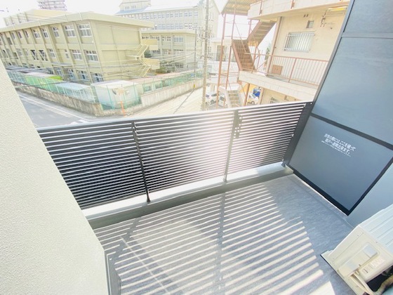 バルコニー　※別部屋の写真です