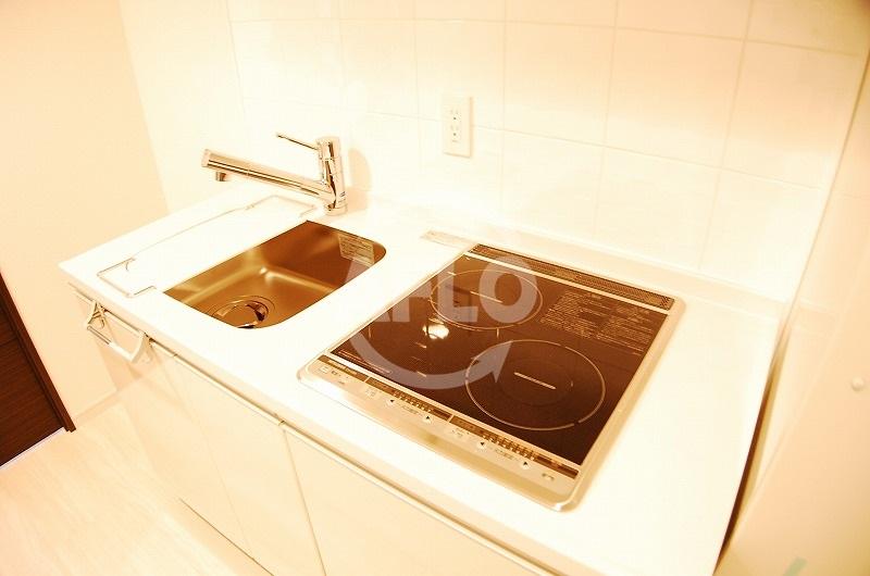 キッチン　LUV☆心斎橋WEST　２口IHコンロ