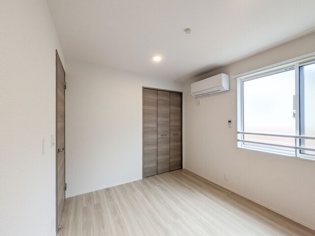 居室・リビング　洋室(2)