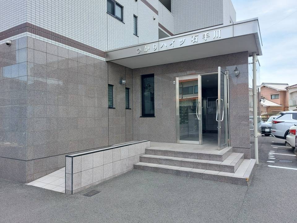 エントランス　アプローチ