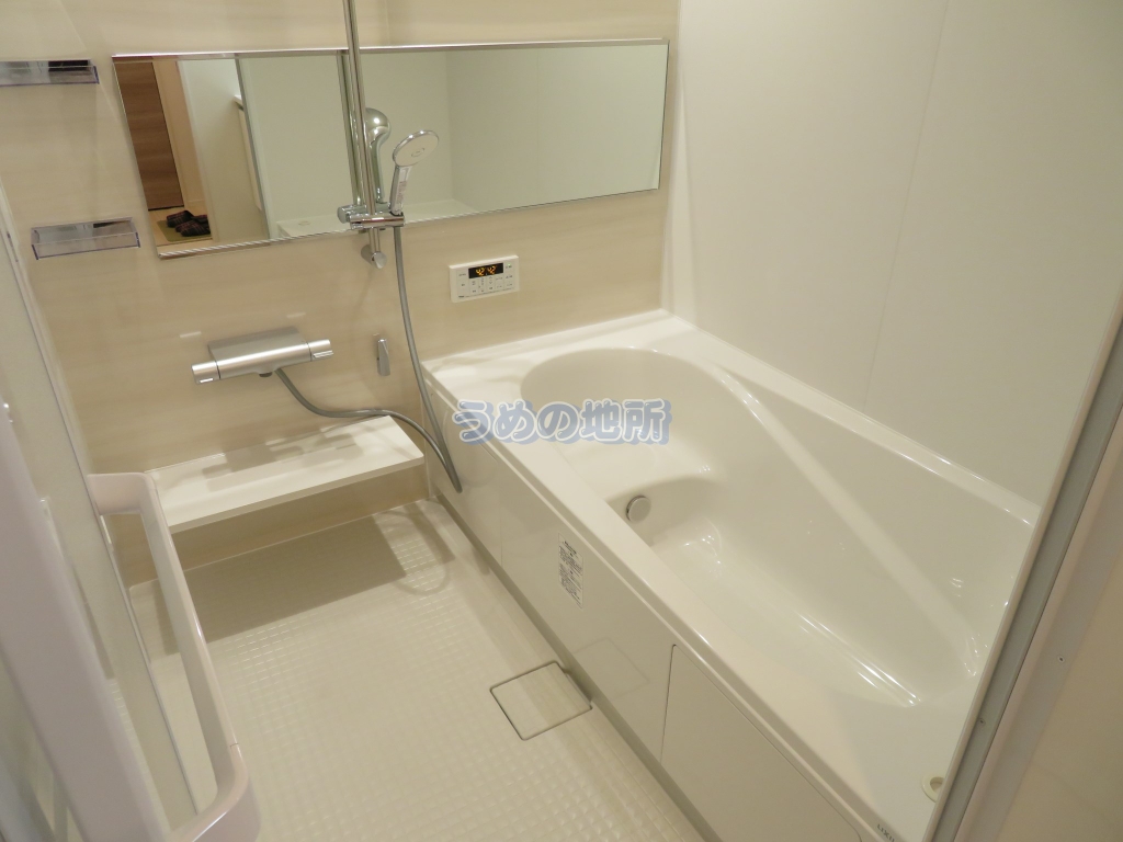 バス・シャワールーム　浴室