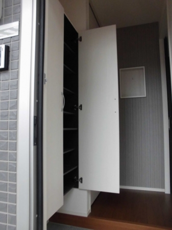 玄関　サンライトレジデンス２