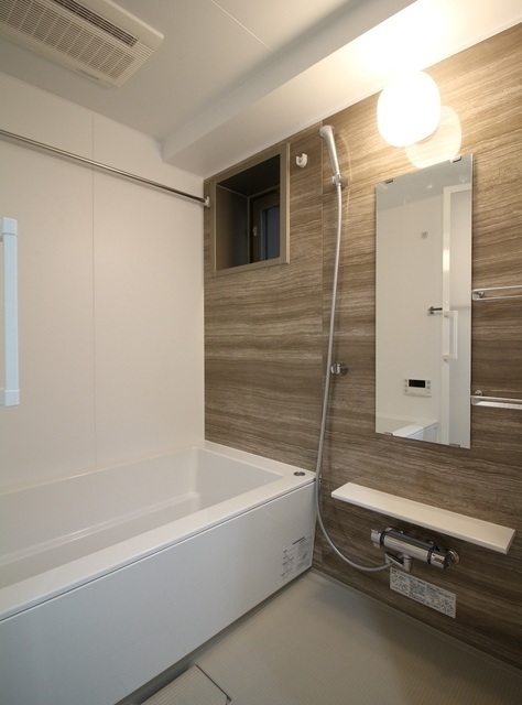 バス・シャワールーム