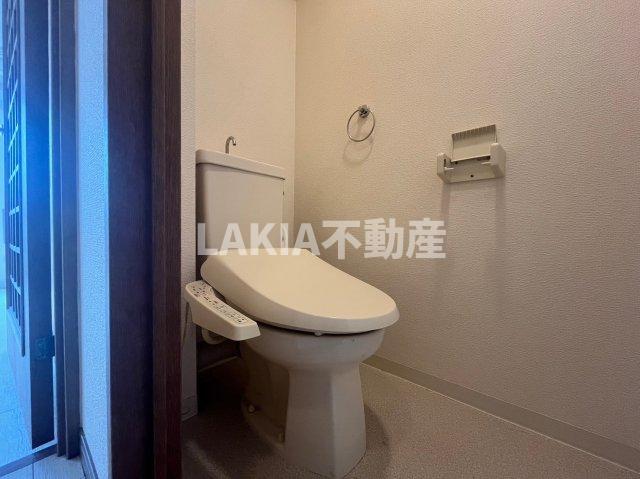 トイレ　※別部屋の写真となります。間取り図参照