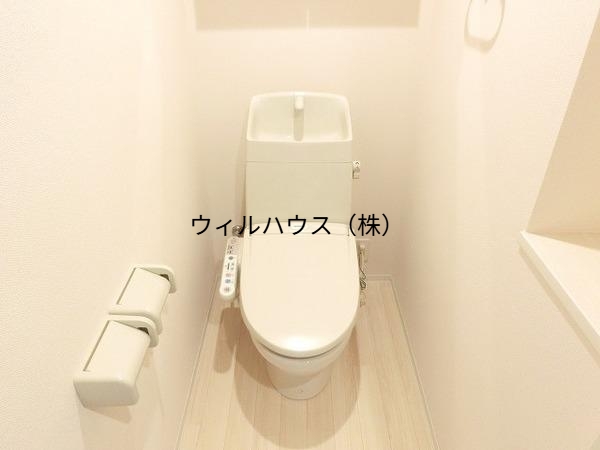 トイレ　ウォシュレット！