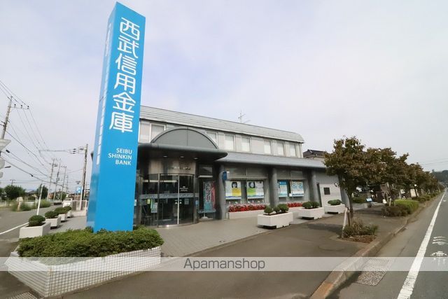 銀行　西武信用金庫 瑞穂支店（銀行）まで725m