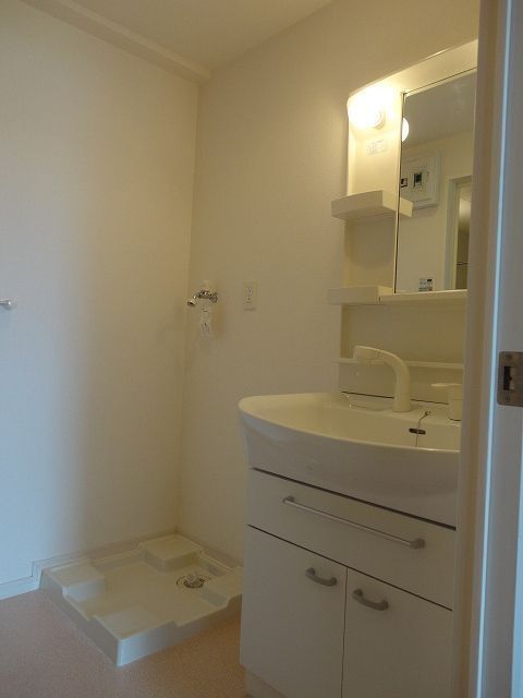 洗面設備　☆嬉しい独立洗面台☆