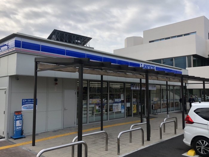 コンビニ　ローソン（コンビニ）まで1000m