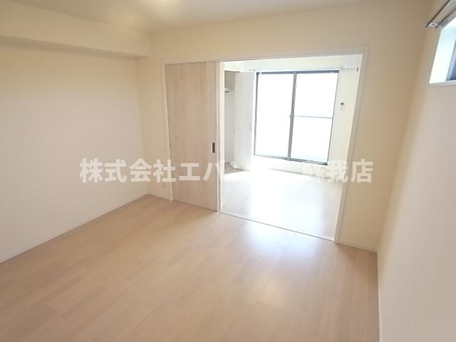 居室・リビング　ゆったり過ごせる居間です