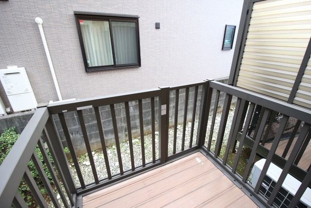 バルコニー　広めのバルコニー