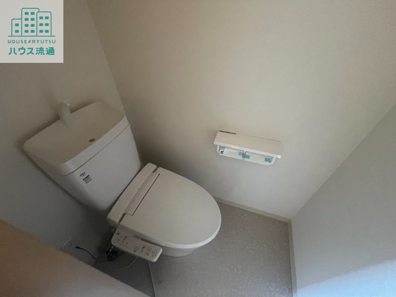 トイレ　※同タイプ別号室のお写真です