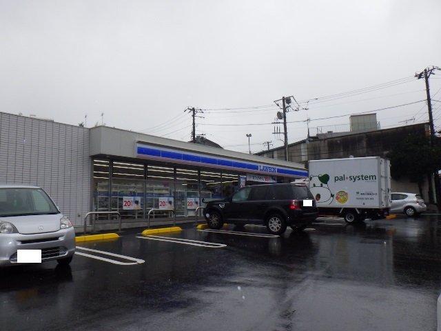 コンビニ　ローソン 横須賀久比里（コンビニ）まで642m