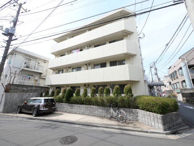 建物外観　落ち着いた雰囲気の外観です