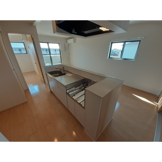 キッチン　充実したキッチンセット