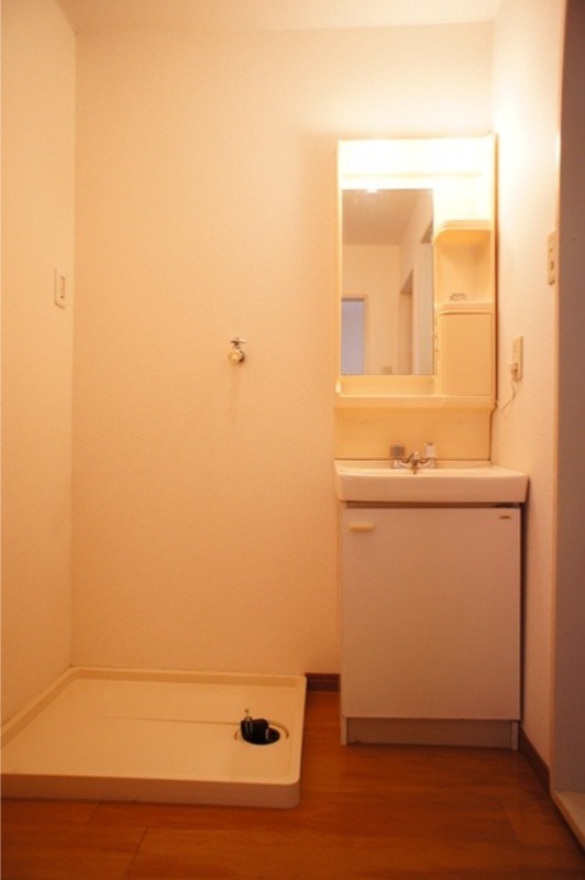 洗面設備　図面と現状に相違がある場合には現状を優先