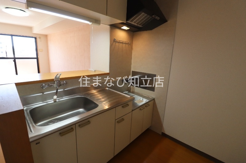 キッチン　同型別部屋写真