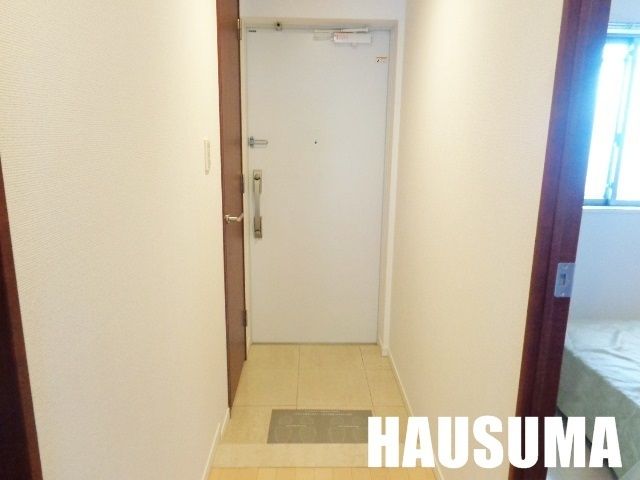 玄関　※モデルルーム時写真