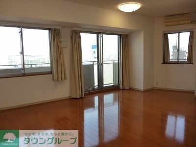 居室・リビング　※別部屋参考写真※