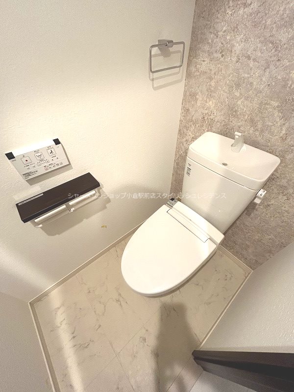 トイレ　☆温水洗浄便座・サービス品☆