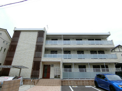 建物外観　落ち着いた雰囲気の外観です