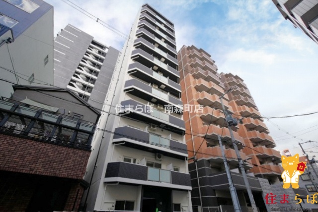 建物外観　「見ないで終わるには、惜しすぎる。」