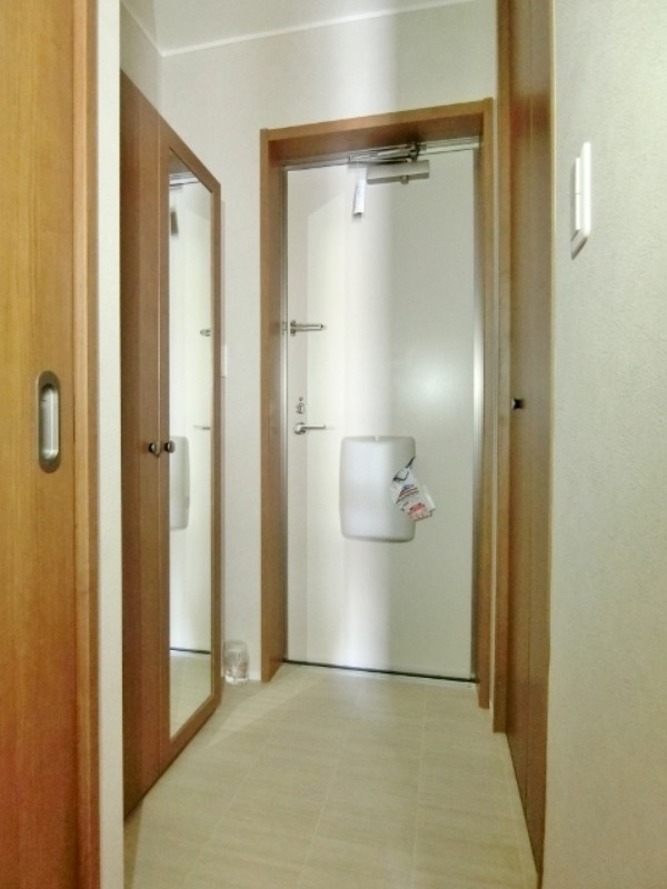 玄関　図面と現状に相違がある場合には現状を優先