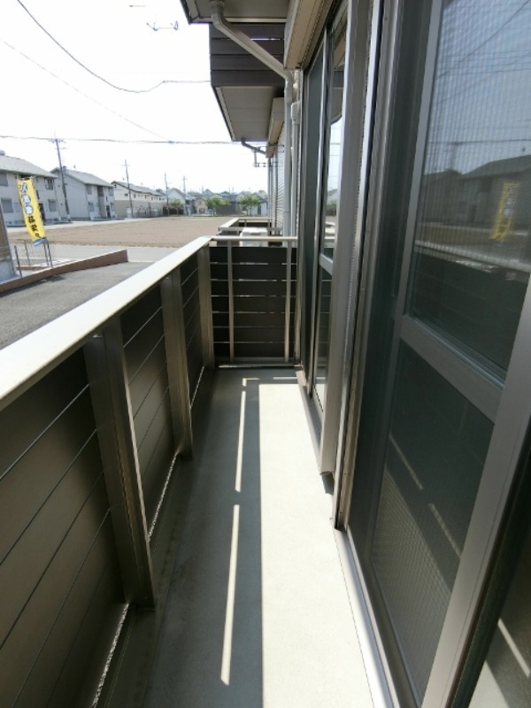 バルコニー　図面と現状に相違がある場合には現状を優先