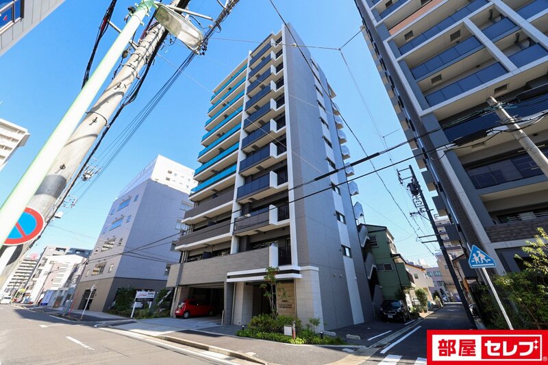 建物外観　建物　外観（横）