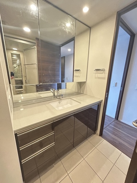 洗面設備　※前回募集時の写真です