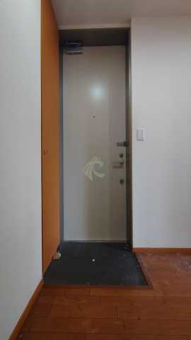 玄関　リライフ浅草店