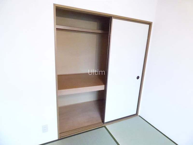 収納　違うお部屋の写真です。ご参考までに