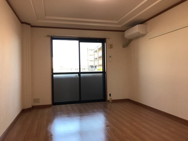 居室・リビング　洋室