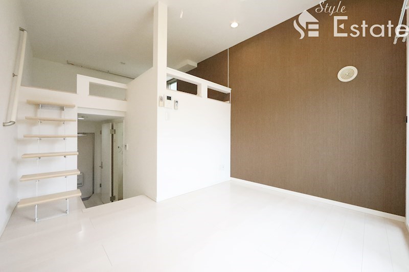 その他部屋・スペース　洋室6帖