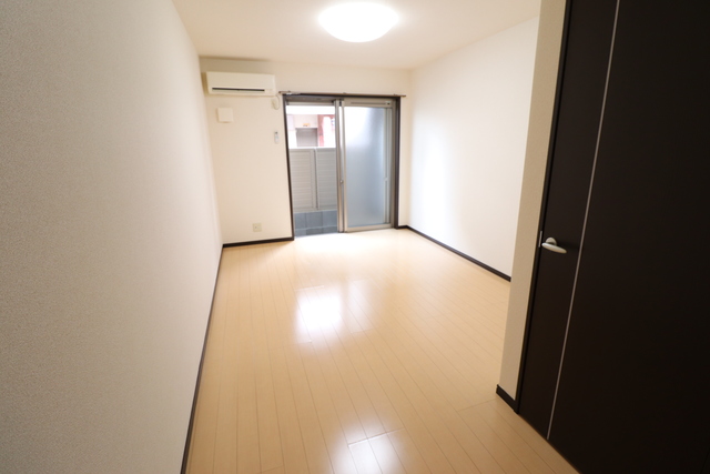 その他部屋・スペース　８．６帖　洋室