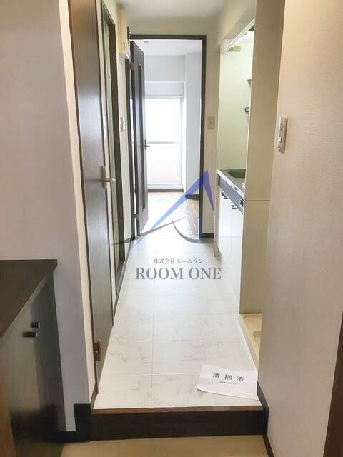 玄関　玄関です。