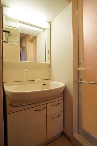 洗面設備　洗面所・洗濯機置場