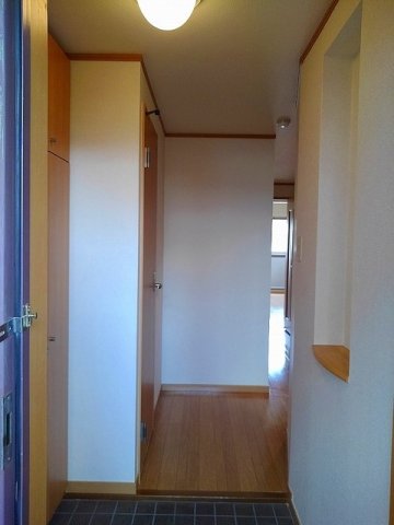 玄関　明るい玄関です