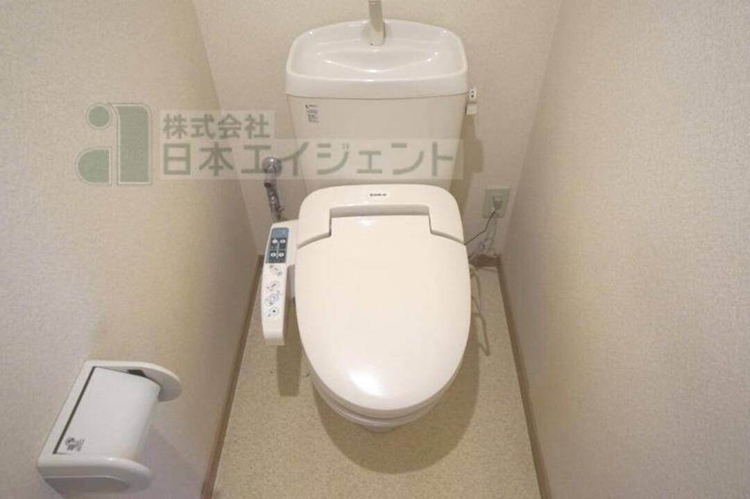 トイレ　トイレ