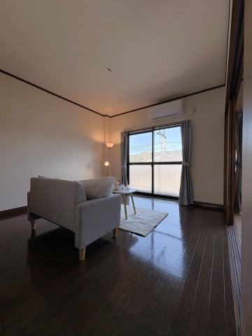 その他　同じ建物の違うお部屋の写真です。現況を優先します。