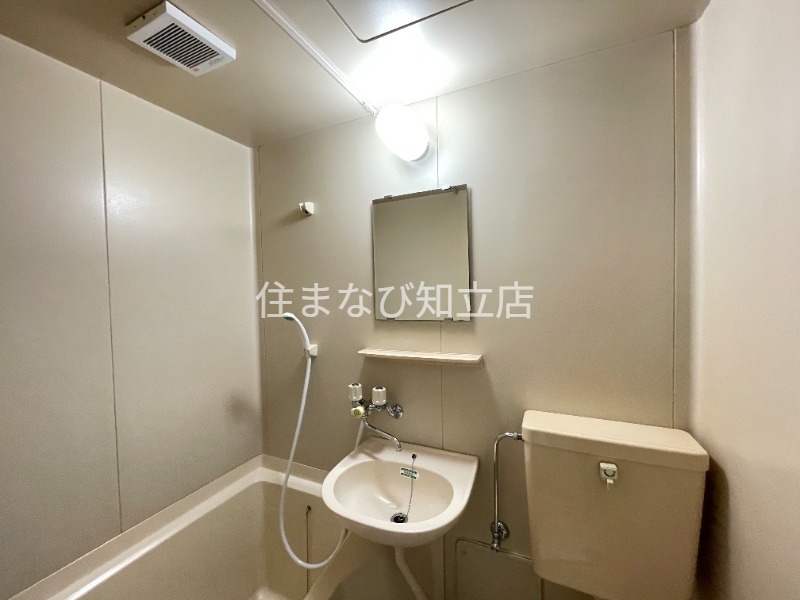 洗面設備　同型別部屋写真