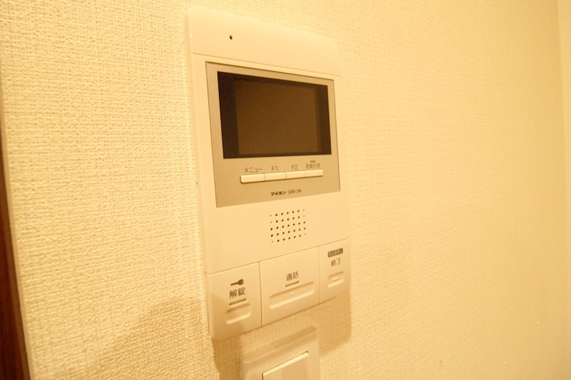 セキュリティ　TVインターホンで防犯面も安心