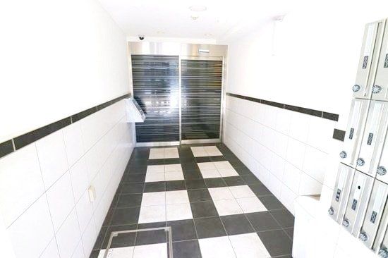 ロビー　エントランス