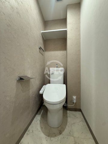 トイレ　Broad阿倍野阪南町Residence　温水洗浄便座